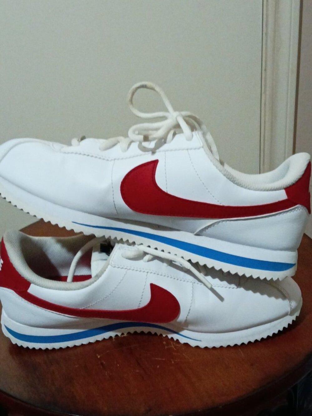 Youth Nike Cortez 72 Forrest Gump White Leather Red Swoosh 904764-103 Size 7Y - Picture 13 of 14